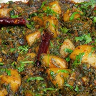 Lehsuni Aloo Palak